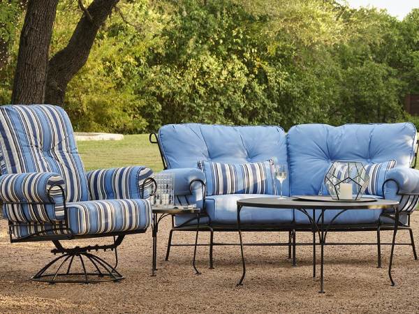 Patio living Outdoor Coffee Table